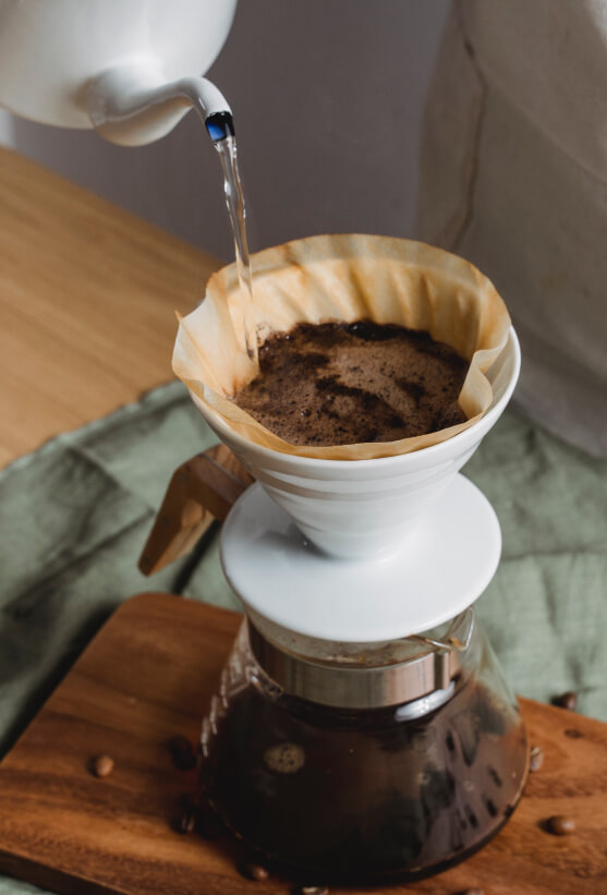 img-about-us-coffee filter cafe domino